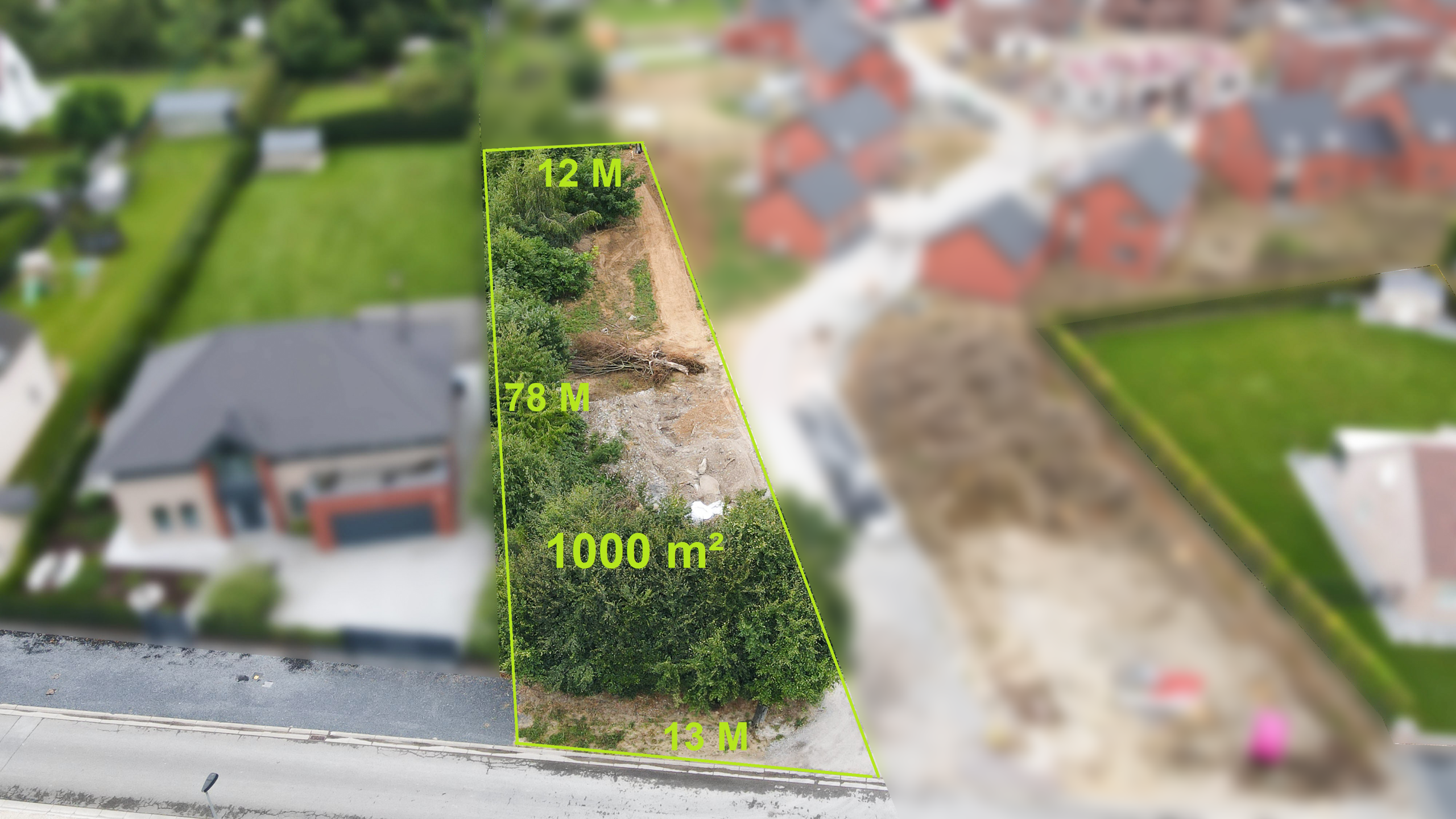 Un terrain à bâtir de 1000 m² situé dans un quartier résidentiel très prisé