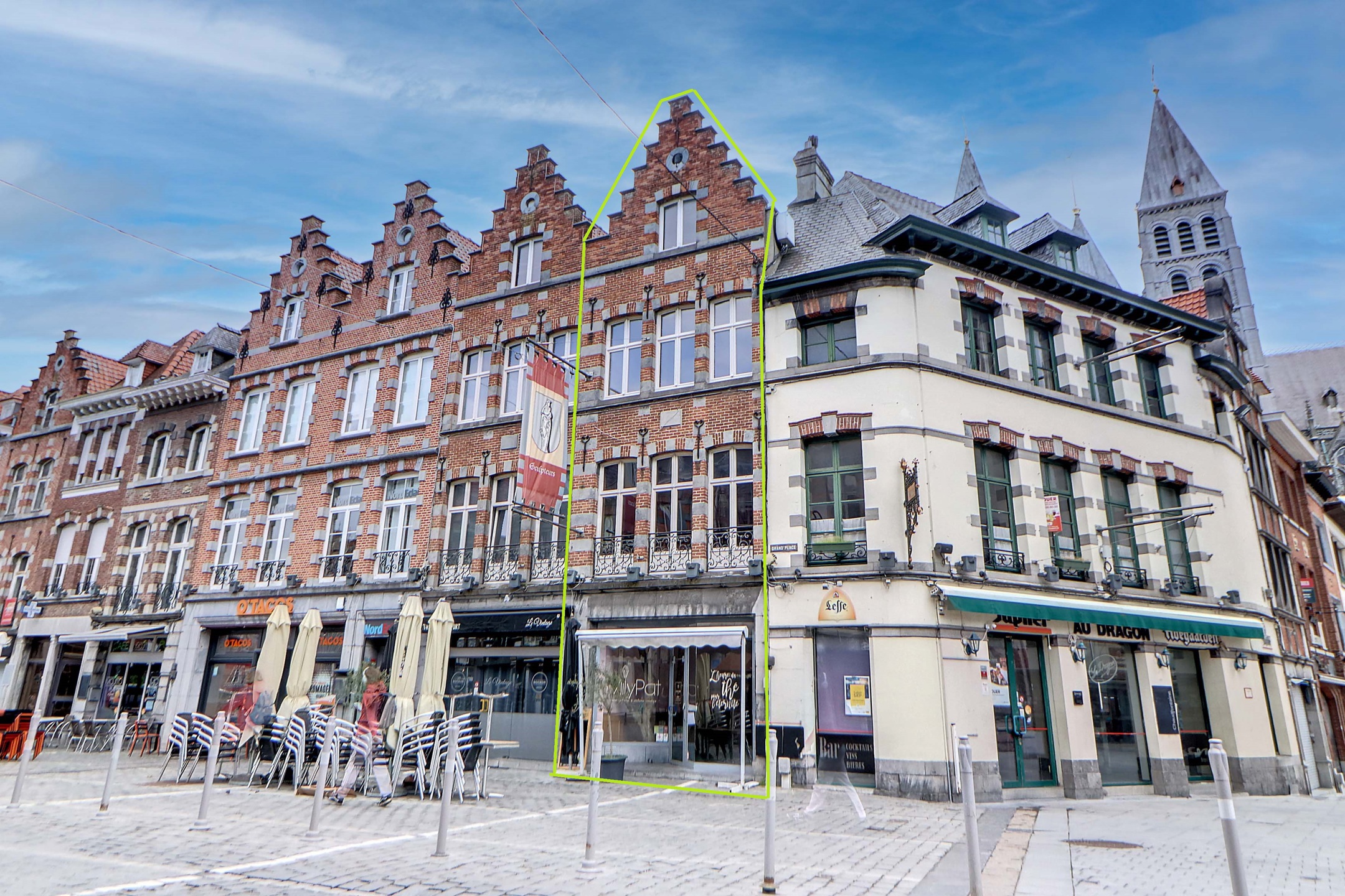 Immeuble commercial de 110 m² idéalement situé sur la Grand`Place de Tournai !